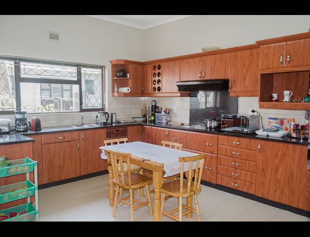 3 BEDROOM HOUSE FOR SALE IN SCOTTBURGH CENTRAL